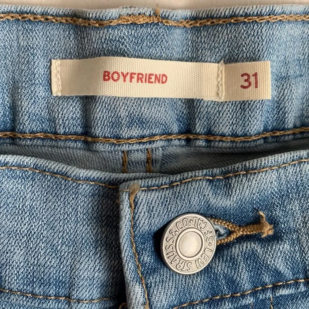 Levi’s Jeans Size 31 Boyfriend Womens Used Light Wash Blue - Picture 5 of 9